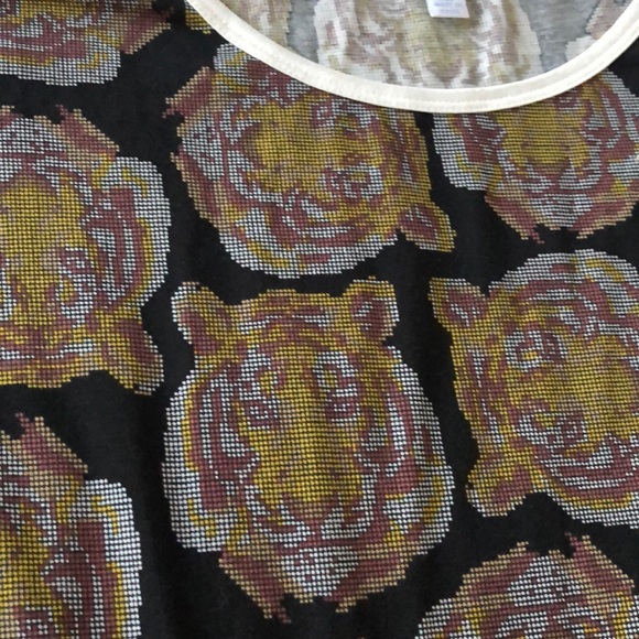 LuLaroe Irma XL worn once - Picture 3 of 4